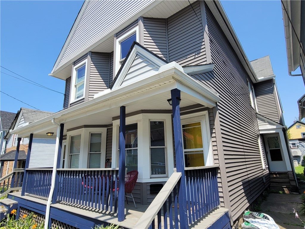 Levi Martins - Residential Income