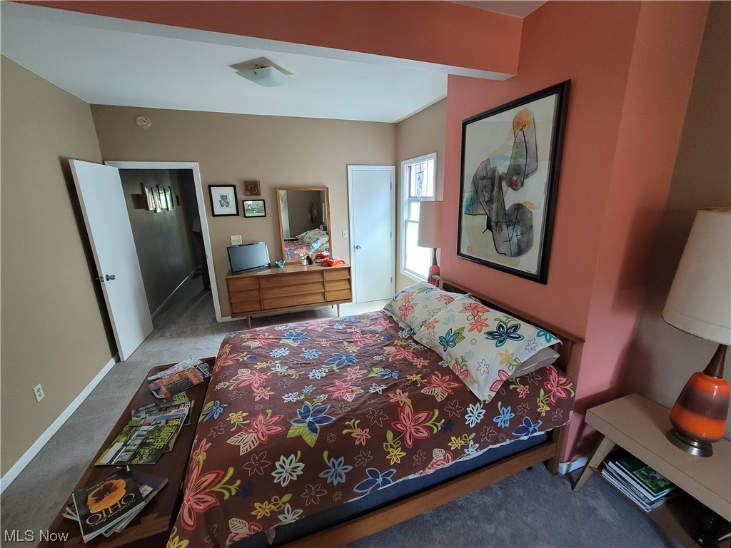 Levi Martins - Residential Income