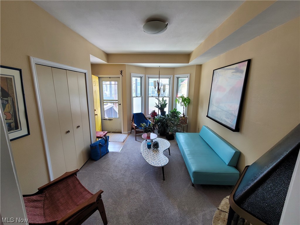 Levi Martins - Residential Income