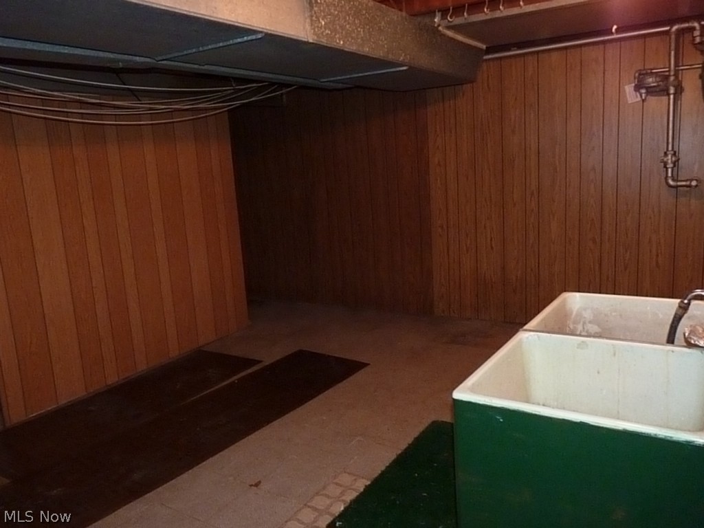 Day Camp Realty Cos Southland - Residential