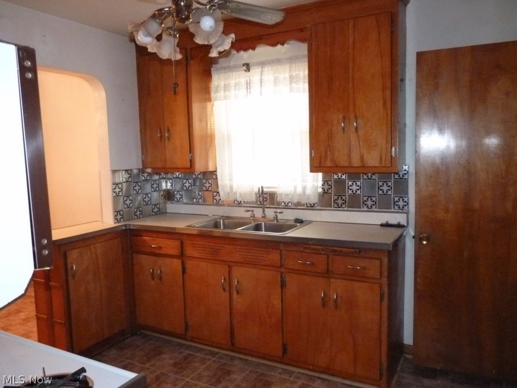 Day Camp Realty Cos Southland - Residential