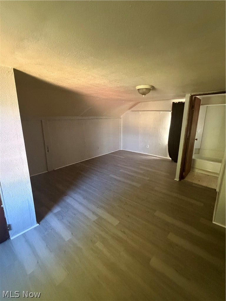 15 E 2nd Street