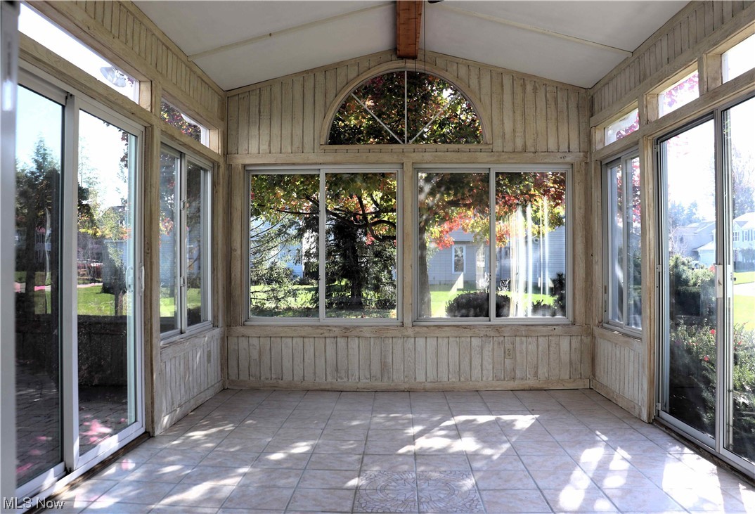 Oakshire Place - Residential