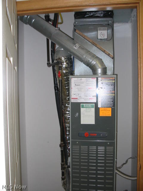 Abbe Glen Condo - Residential