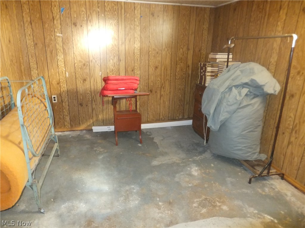 Bosworth Heights Realty Companys - Residential