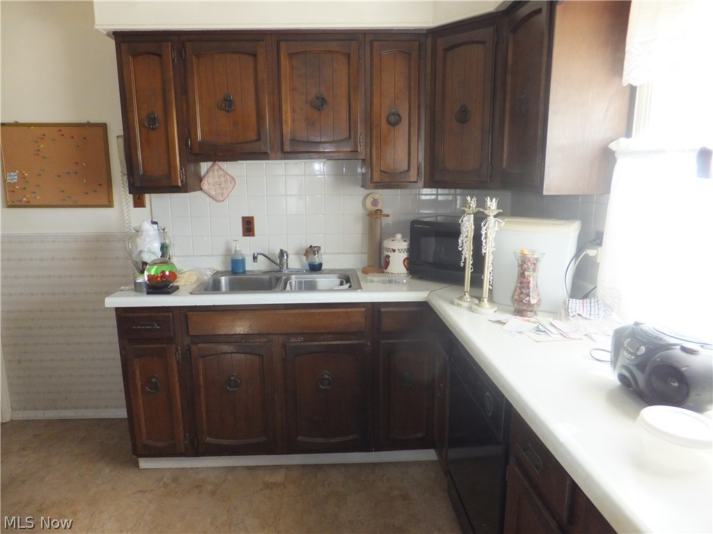 Bosworth Heights Realty Companys - Residential