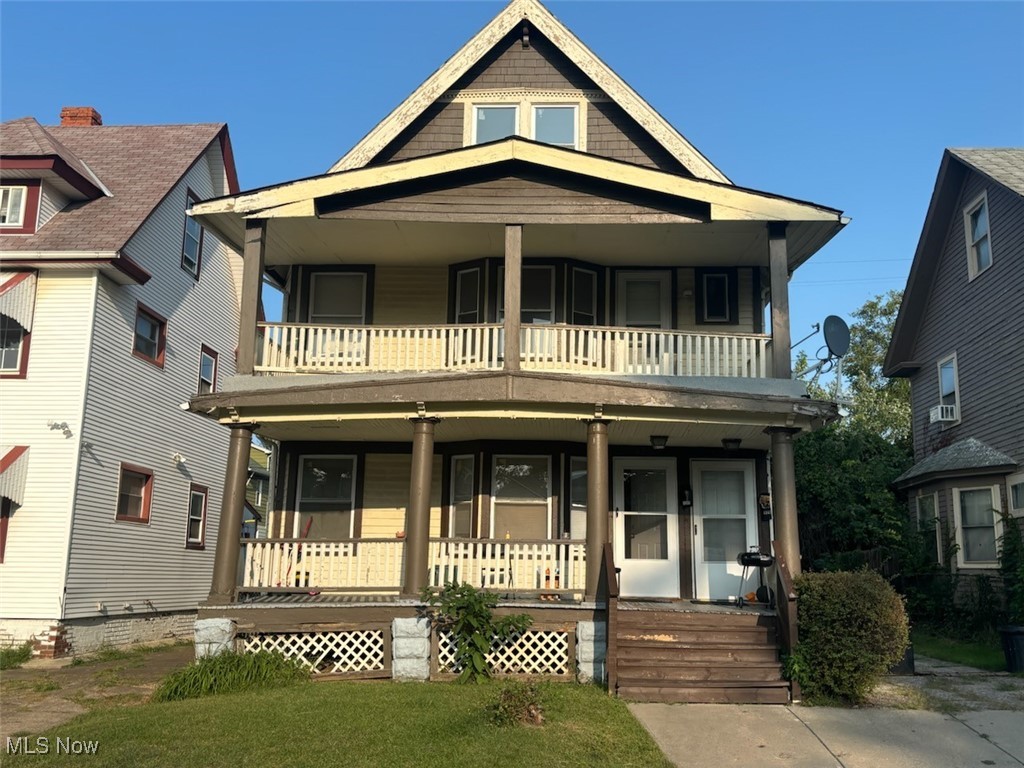 THIS IS A 4BR, 2BA DUPLEX (MULTI-FAMILY). It offers an excellent opportunity for investors or owner-occupants seeking additional income. The first floor unit is currently being rented for $650/mo. This property is located in a prime area near public transportation, including the Louis Stokes Windermere Rapid Station and RTA Bus Line, providing easy access to the city and downtown.
The first-floor unit is currently rented, offering immediate rental income.The second-floor unit is vacant and ready for a new tenant, making it a perfect opportunity for rental expansion or for an owner to move in while enjoying income from the first-floor tenant.
Both units feature spacious layouts, perfect for tenants or homeowners seeking comfort and convenience. Also, with close proximity to shopping, dining, and major highways, this property offers the benefits of a connected location.
Whether you're looking to expand your investment portfolio or live in one unit while renting out the other, this two-family home provides the flexibility and income potential to suit your needs. Don’t miss out on this opportunity—schedule your showing today!