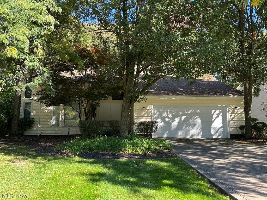 5025 Lansdowne Drive