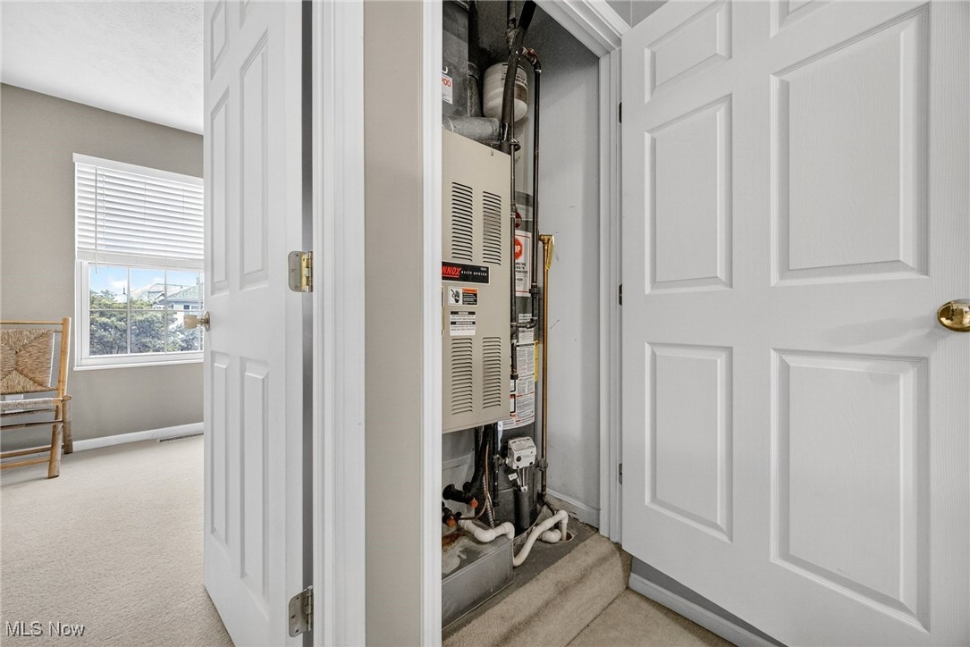 Courtyard Crystal Lake - Residential