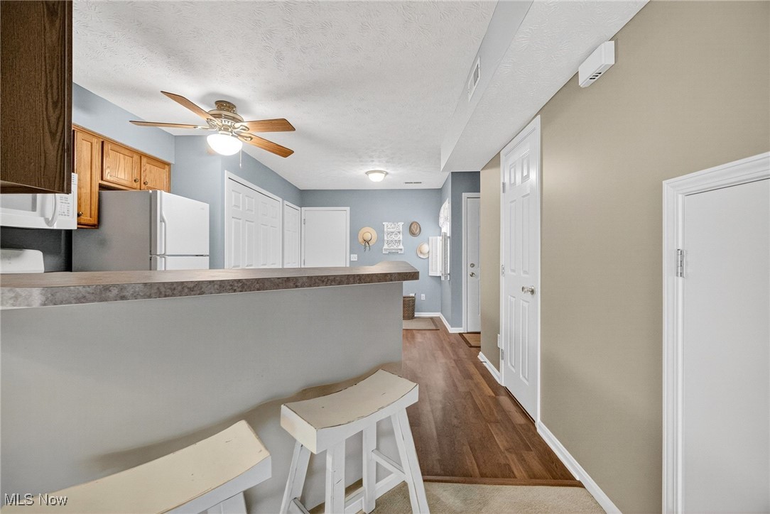 Courtyard Crystal Lake - Residential