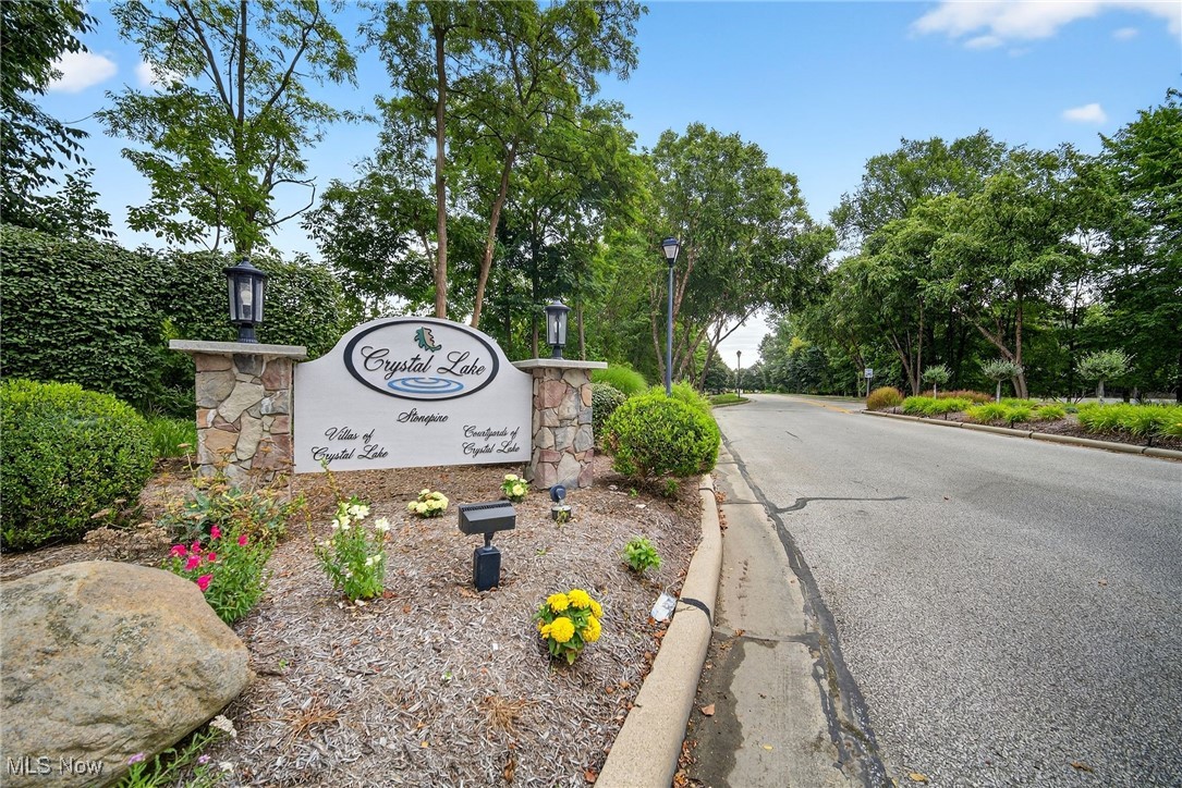 Courtyard Crystal Lake - Residential
