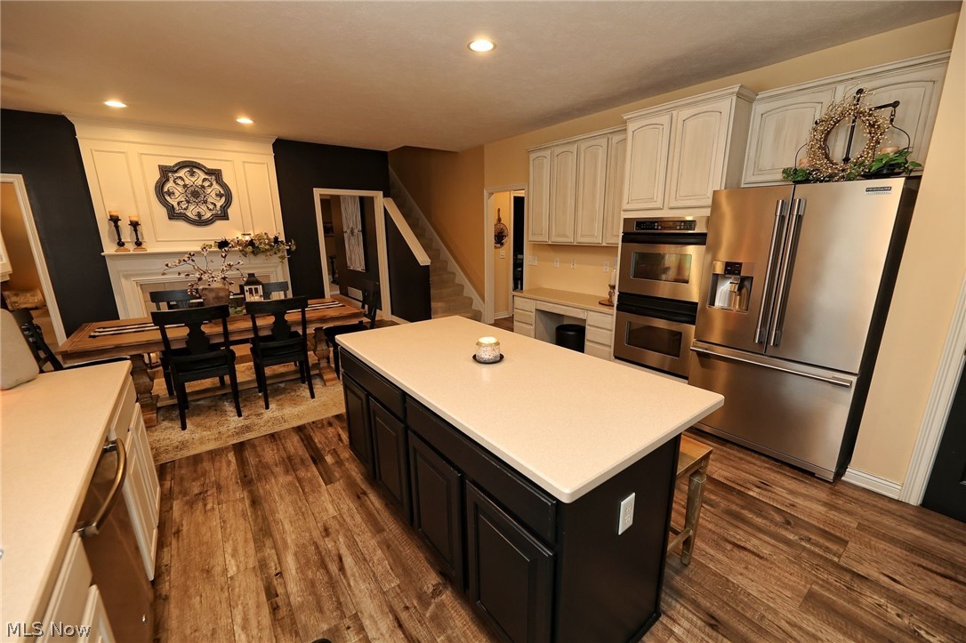 Wellesley Chase 01 - Residential