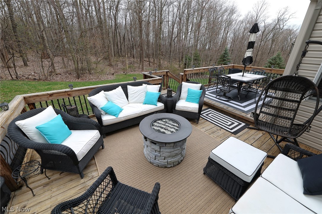 Wellesley Chase 01 - Residential