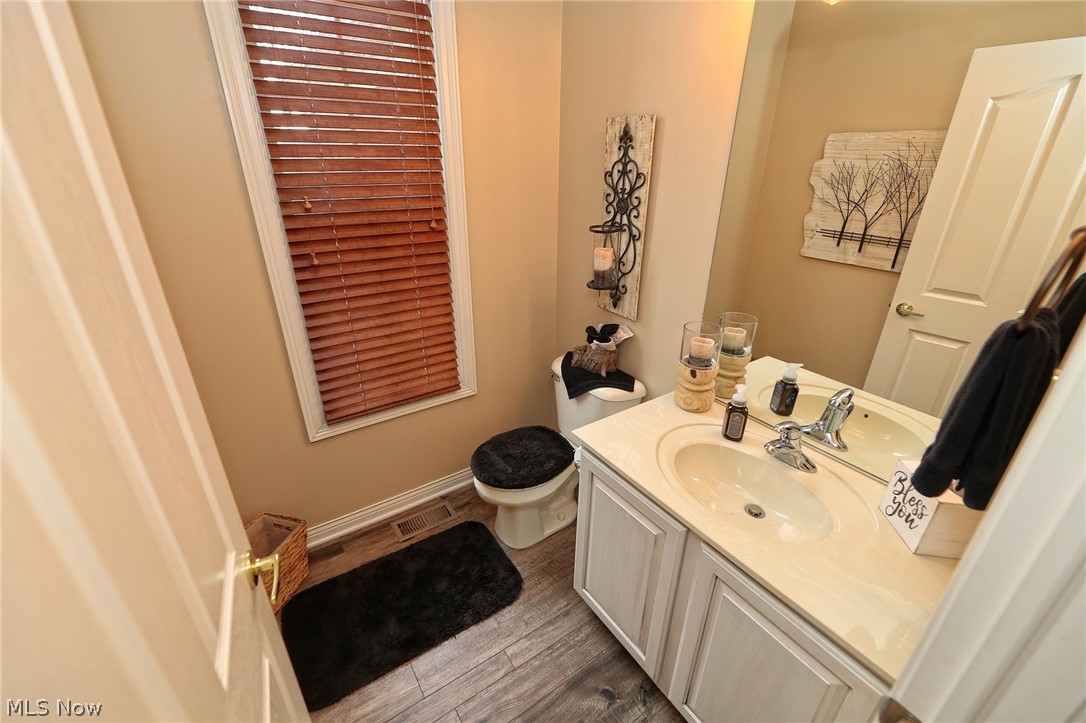 Wellesley Chase 01 - Residential