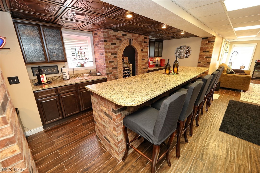 Wellesley Chase 01 - Residential