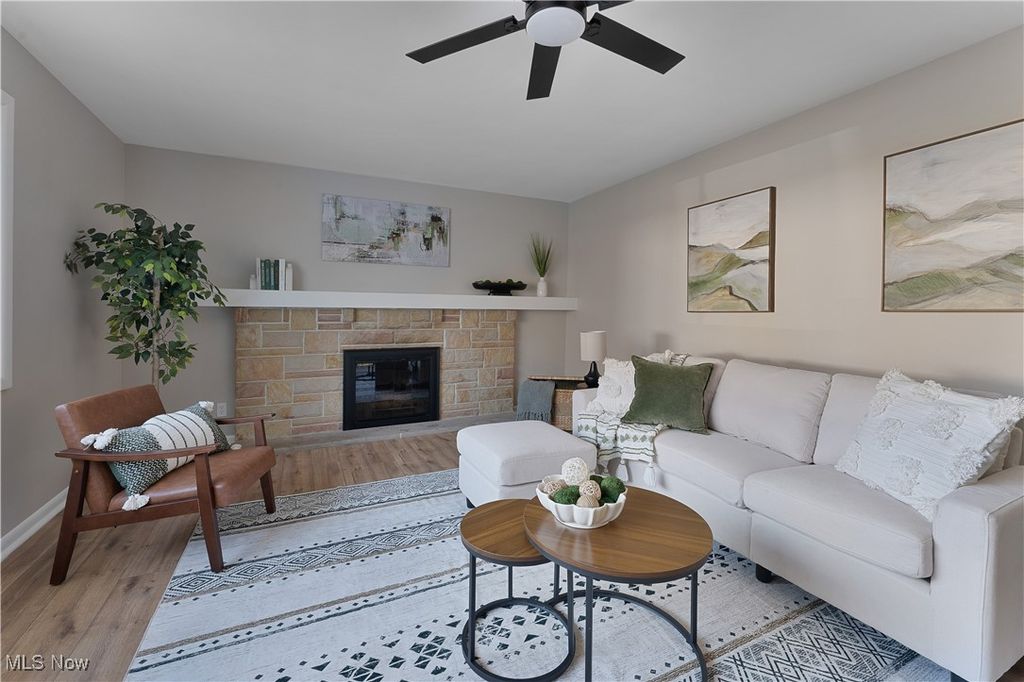 Photo of 2139 Cranbrook Drive, Youngstown, OH 44511 (MLS # 5180364)