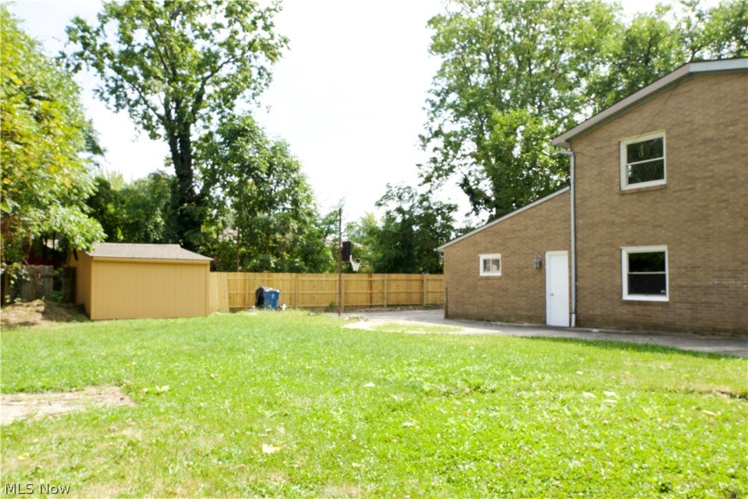 1426 W 39th Street