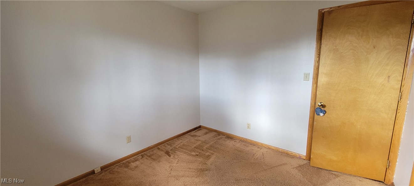 712 Circle Drive, Belpre, Ohio image 16
