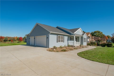 Tiny photo for 4009 Greenwich Road, Norton, OH 44203 (MLS # 5254524)