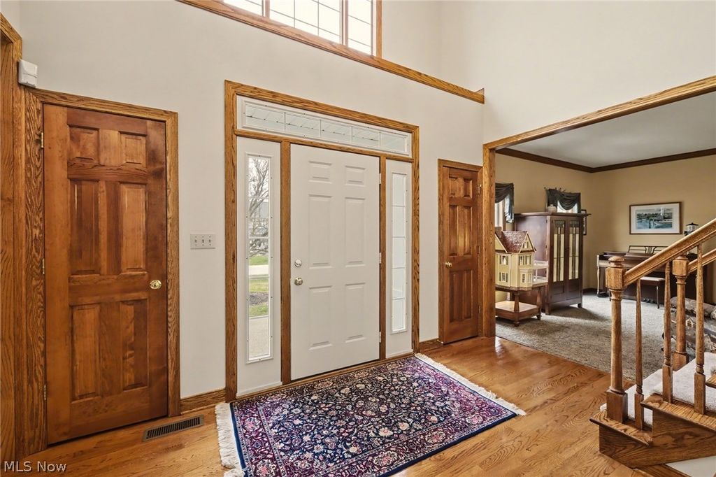 Photo of 7525 Berks Way, Hudson, OH 44236 (MLS # 5192359)