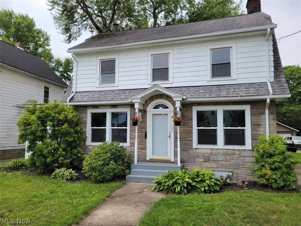 726 N Main Street