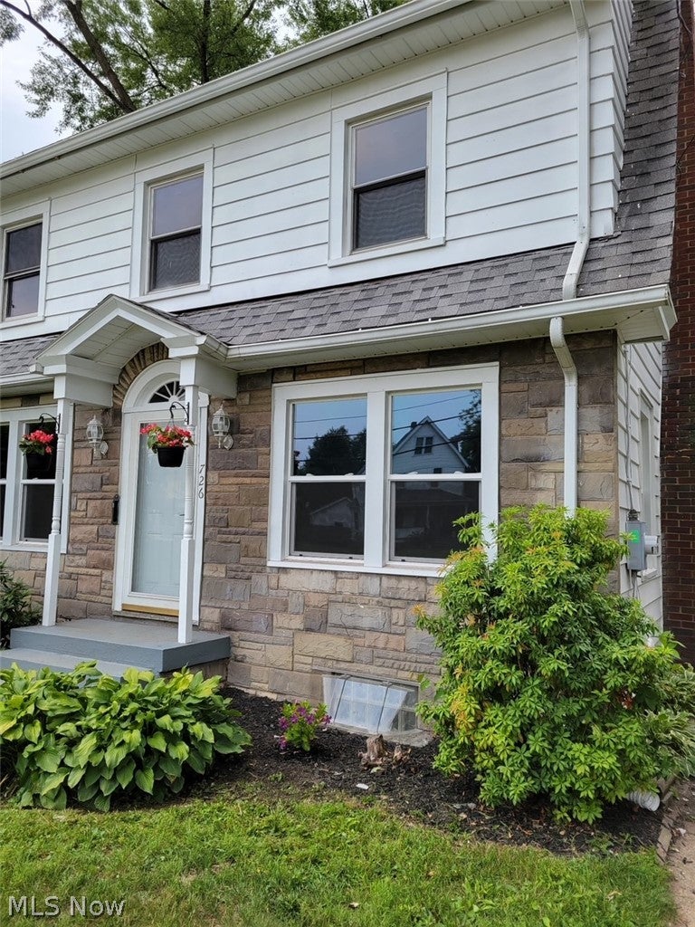 726 N Main Street