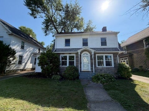 Homes For Sale - 726 N Main Street<br/> Trumbull County, Niles, OH 44446