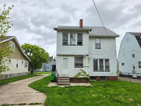 Tiny photo for 10605 Grace Avenue, Garfield Heights, OH 44125 (MLS # 5210669)
