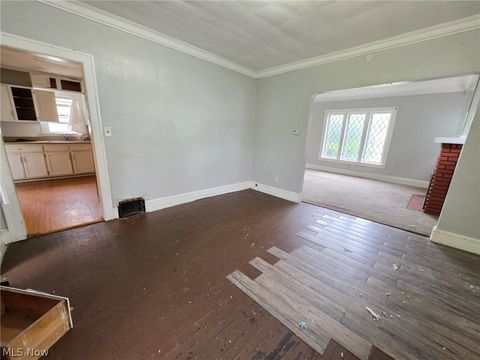 Tiny photo for 10605 Grace Avenue, Garfield Heights, OH 44125 (MLS # 5210669)