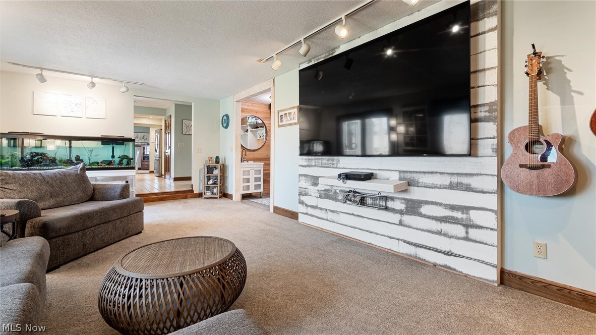 Price Estate - Residential