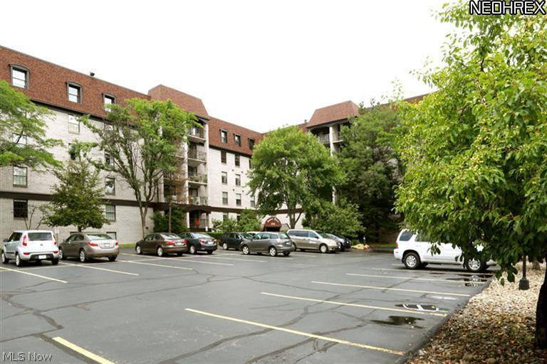 James Place Condo - Residential