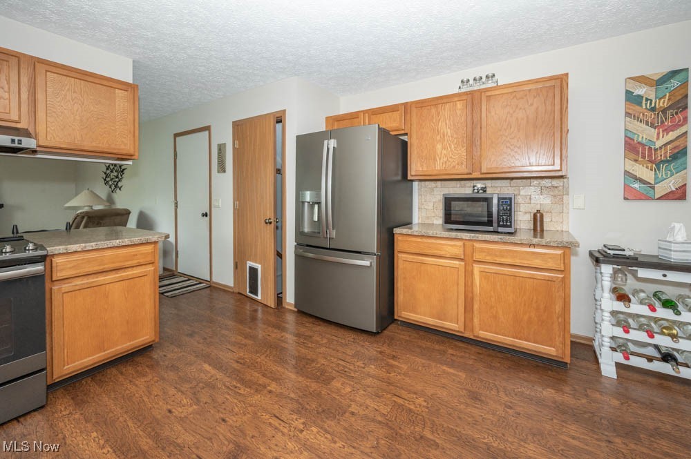 6652 Pilot Knob Ave, Louisville, Ohio image 4