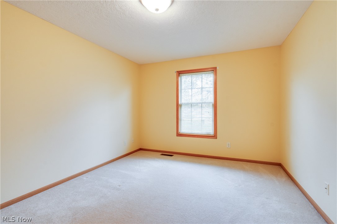 University Villa Condo Ph 03 - Residential