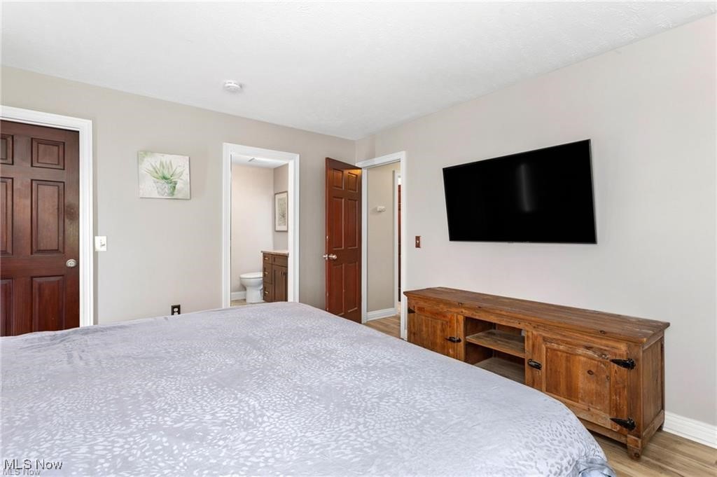 Brookledge Commons Condos - Residential