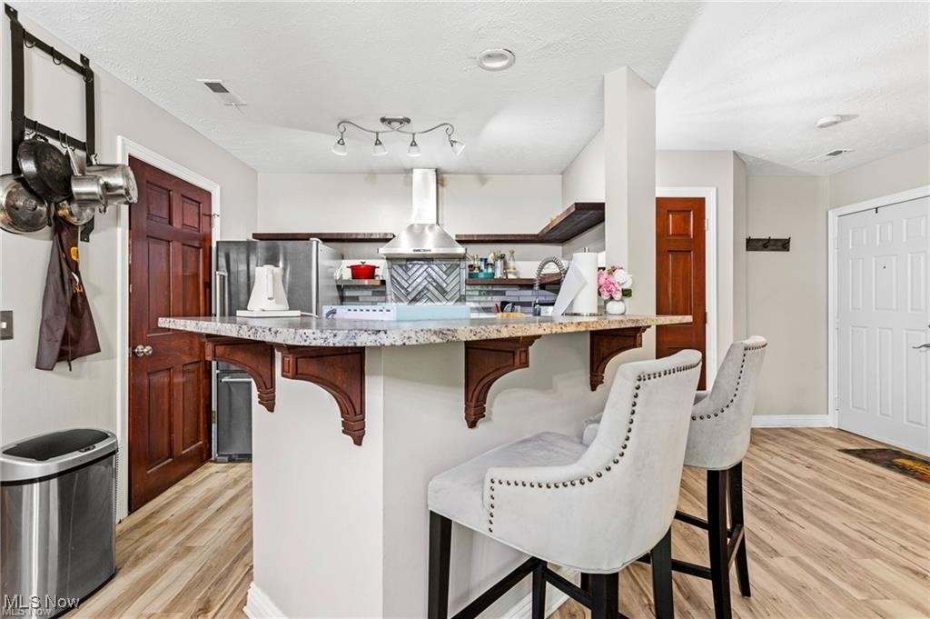 Brookledge Commons Condos - Residential