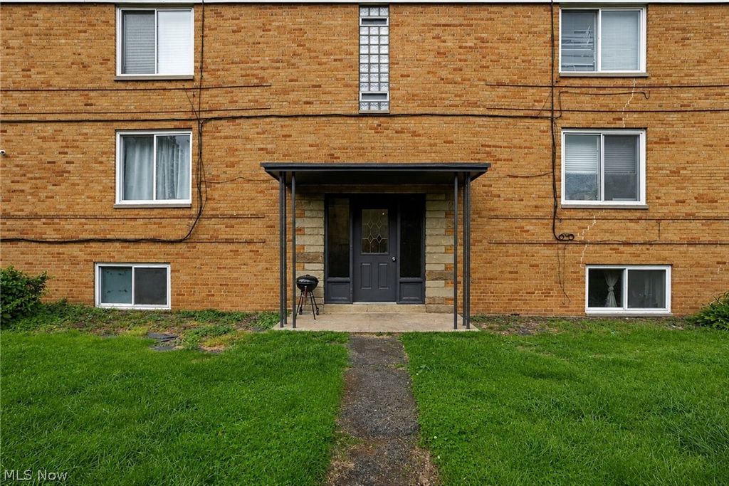 Photo of 18963 Hilliard Boulevard #2, Rocky River, OH 44116 (MLS # 5211903)