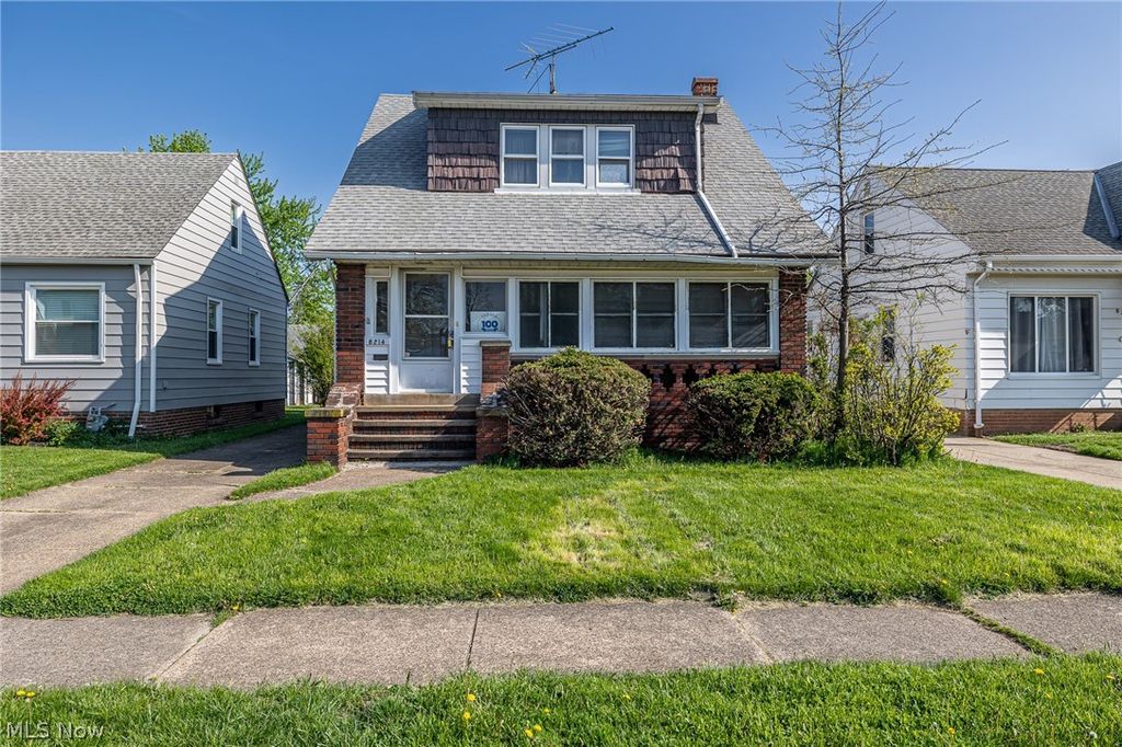 Photo of 8214 Essen Avenue, Parma, OH 44129 (MLS # 5203967)