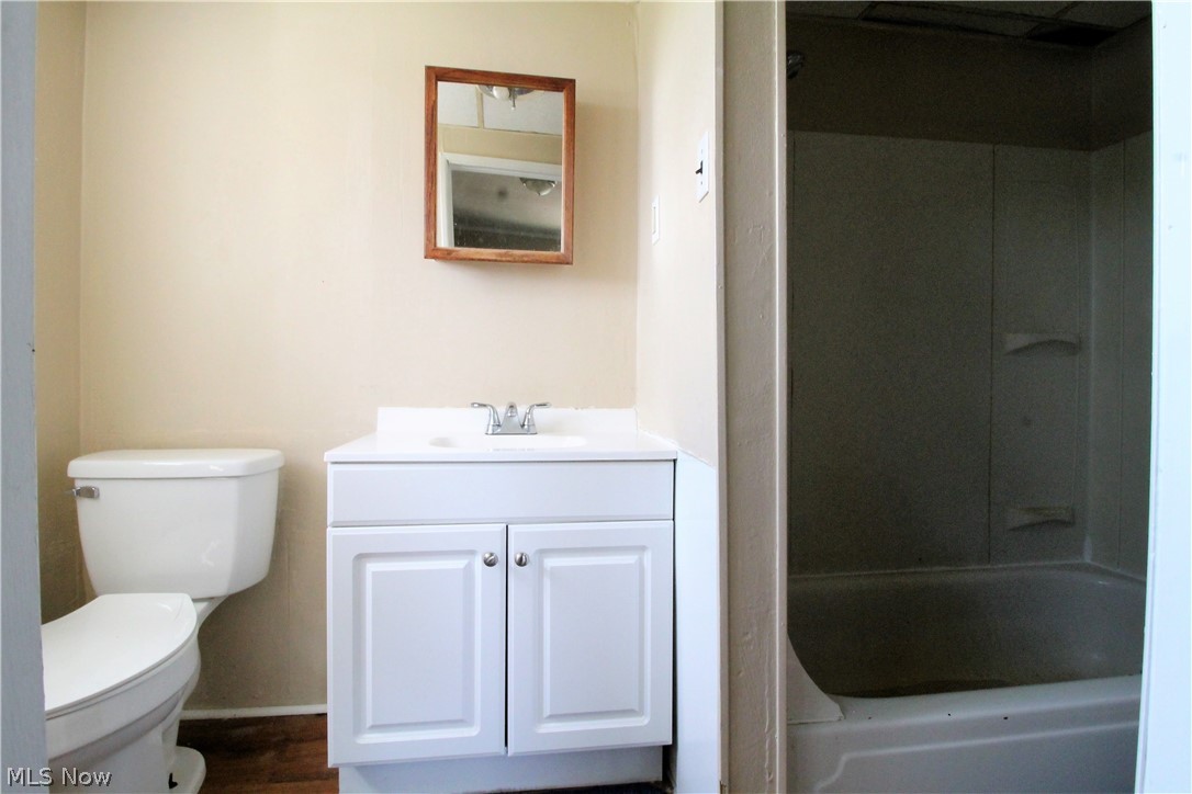 Brimfield - Residential Income