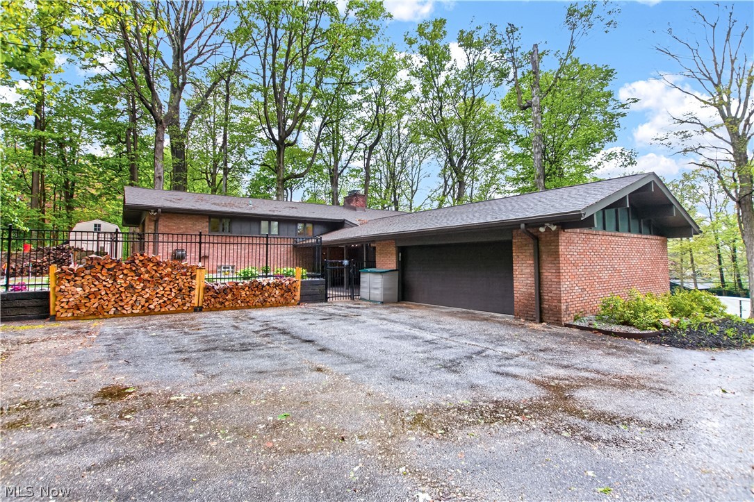 455 Barrington Ridge Road