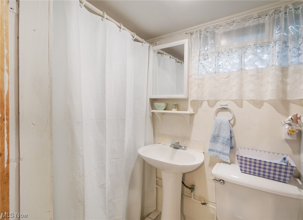 Bungalow Terrace - Residential