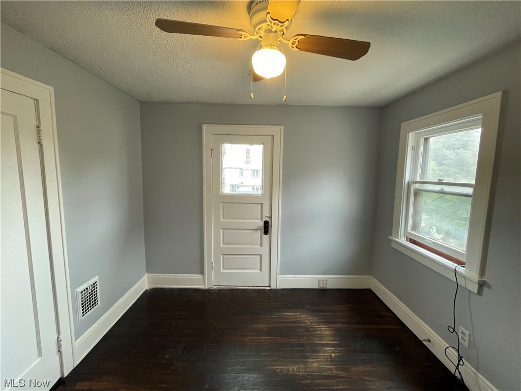 Lorain Heights 02 - Residential Lease