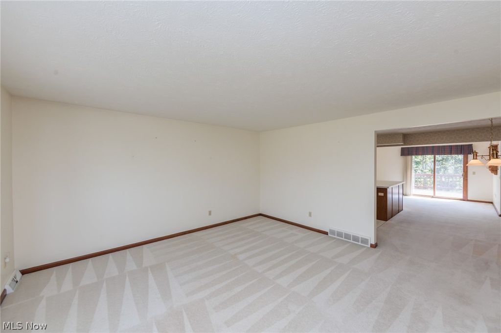 Photo of 5111 Rockport Cove, Stow, OH 44224 (MLS # 5210765)