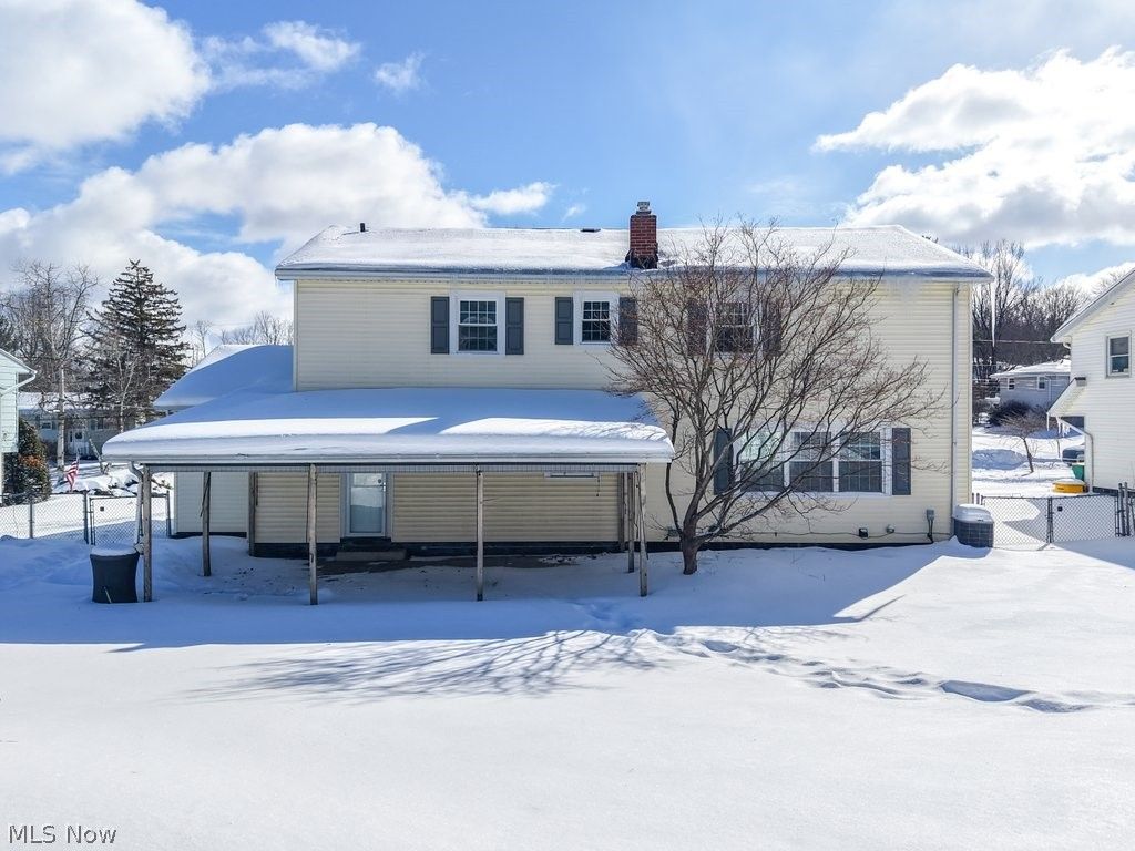 Photo of 9408 Fairfield Drive, Twinsburg, OH 44087 (MLS # 5185531)