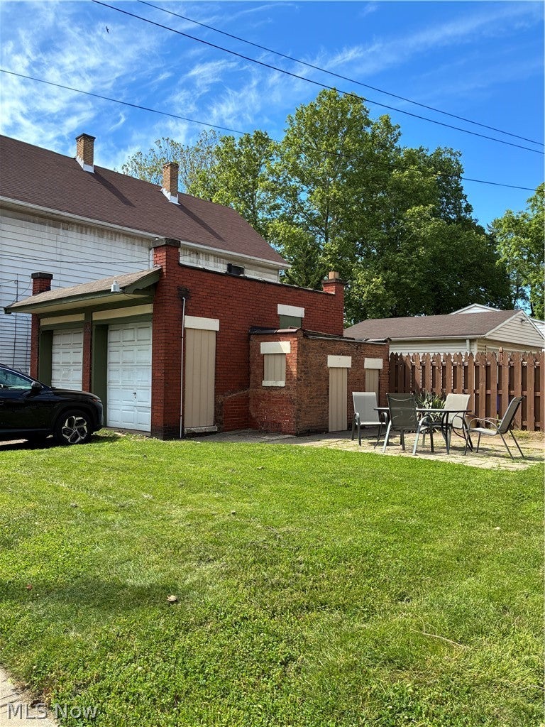 2598 W 10th Street