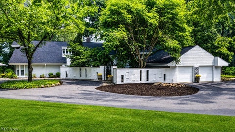 Photo for 3305 Roundwood Road