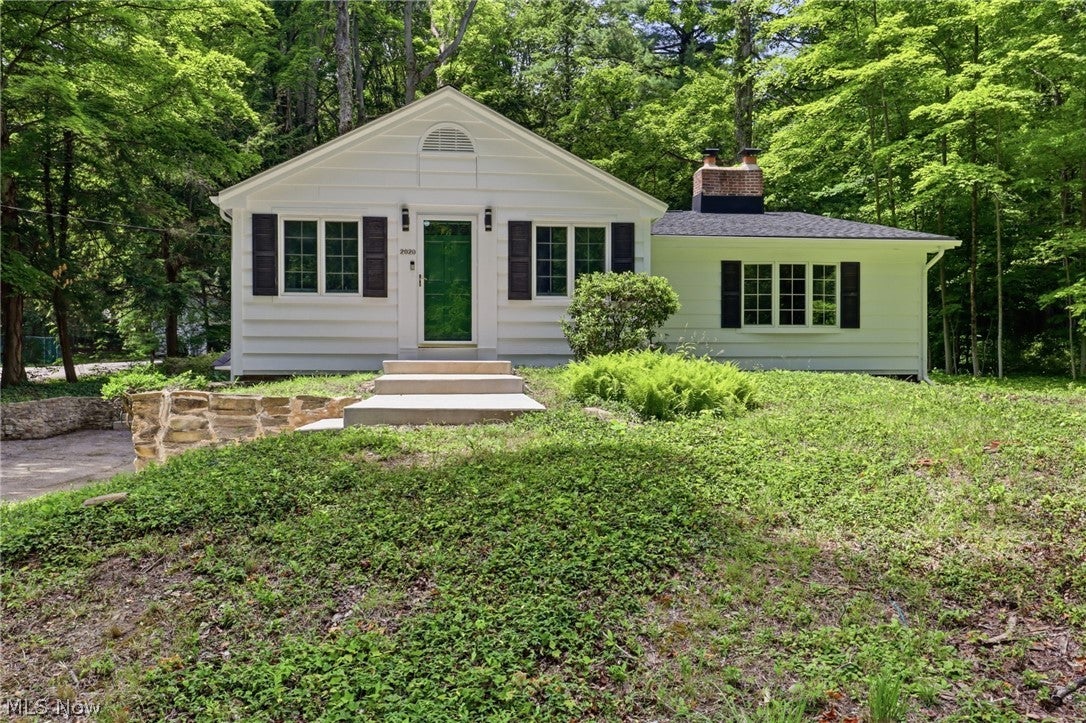 Photo 1 of 41 — 2020 Woodstock Road, Gates Mills, OH 44040