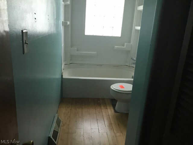 Madison Golf Lakelands - Residential