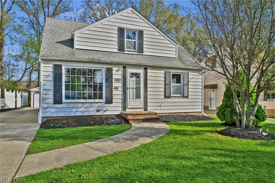 E Morans Tuxedo Farms Sub - Residential