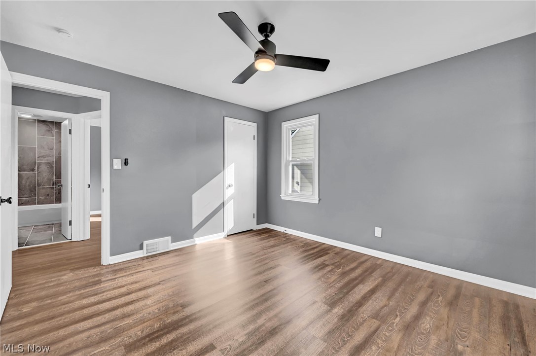 E Morans Tuxedo Farms Sub - Residential