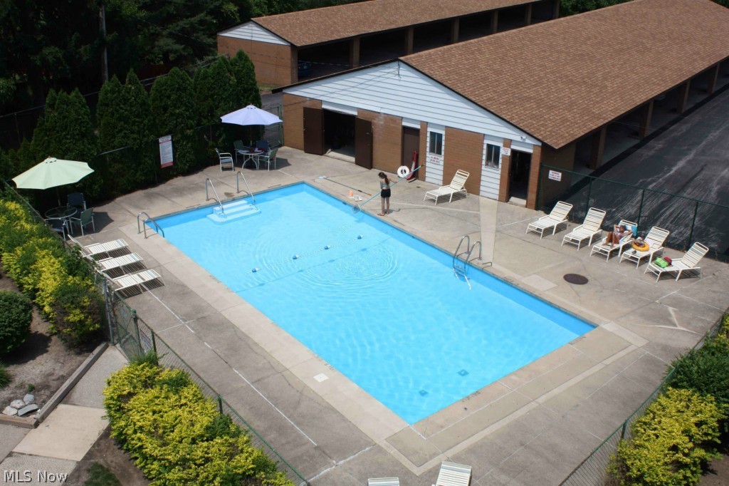 Clague Towers - Residential